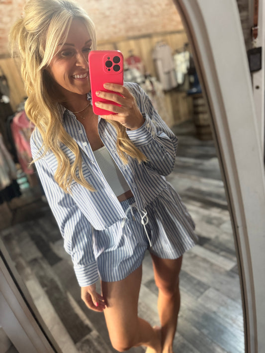 Jana Navy Day Vibe Short