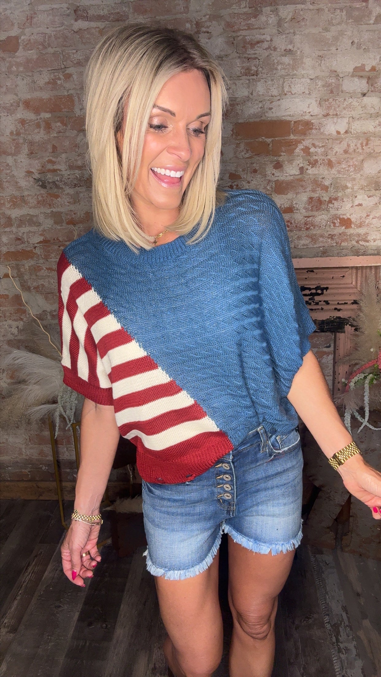 Diagonal Stripe Block Top