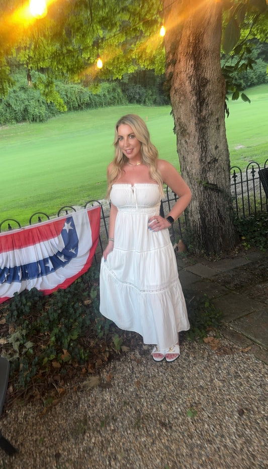 Evie Keyhole Dress