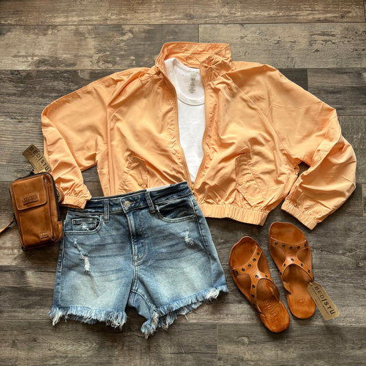 Light Washed Short
