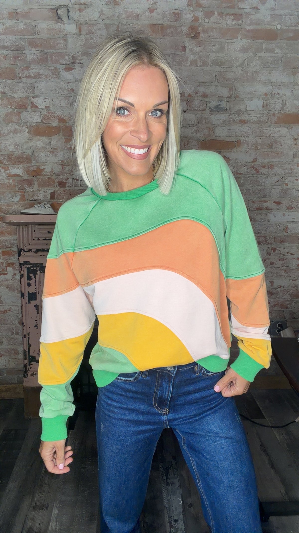 Bright Days Pullover