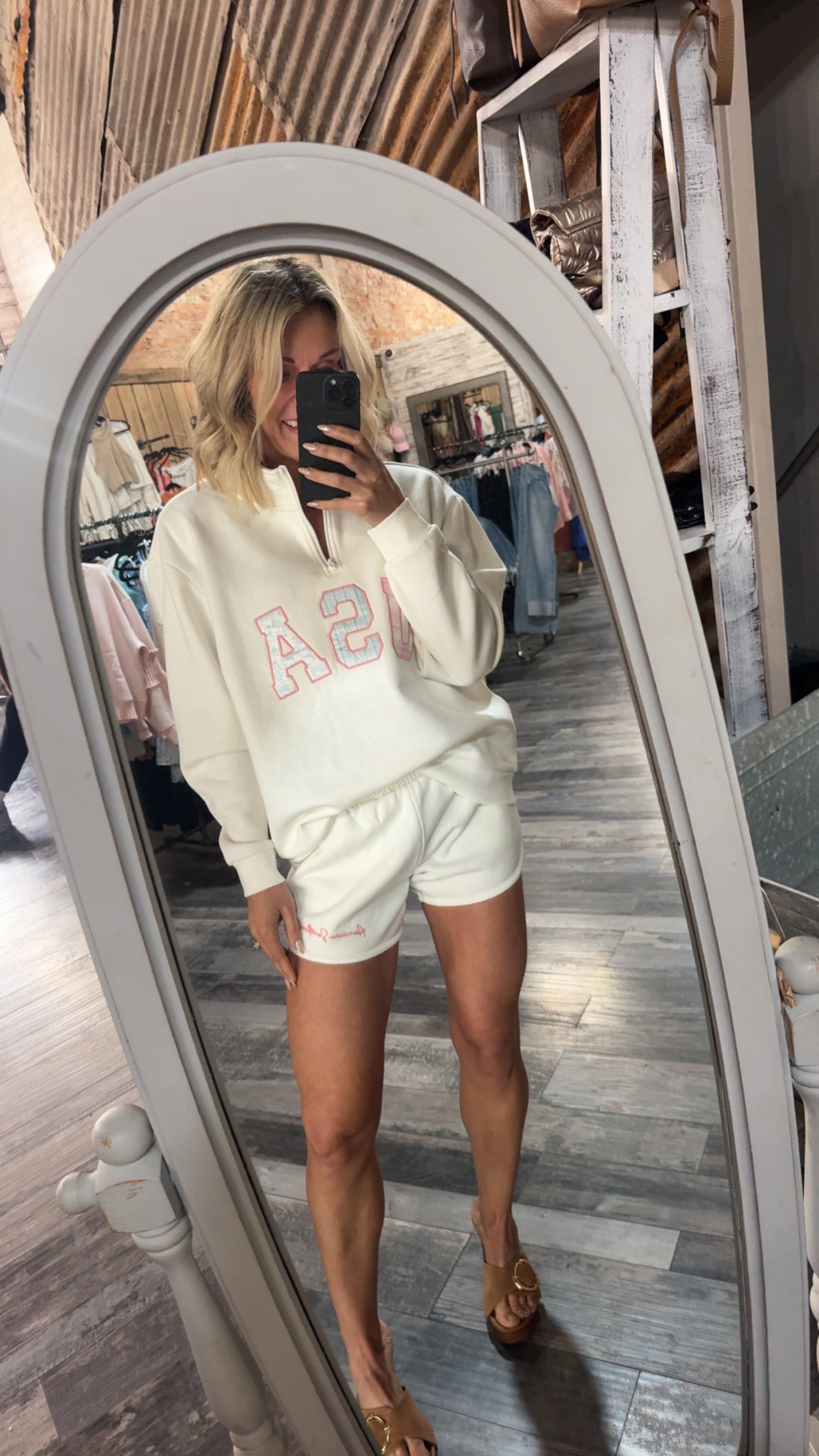 Pastel USA Short