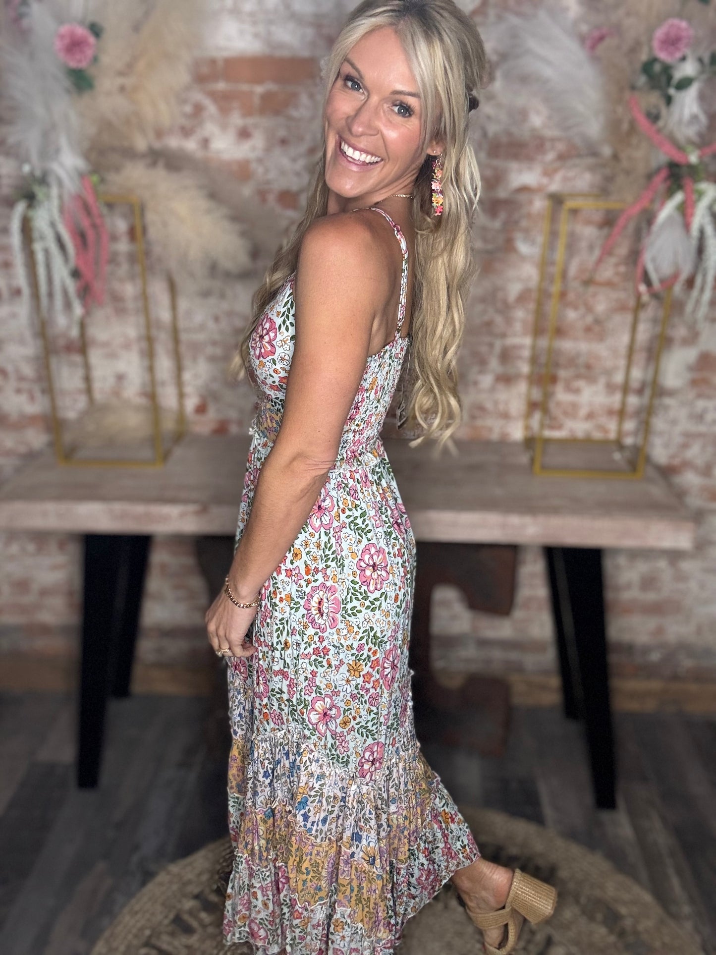 Twist Front Maxi