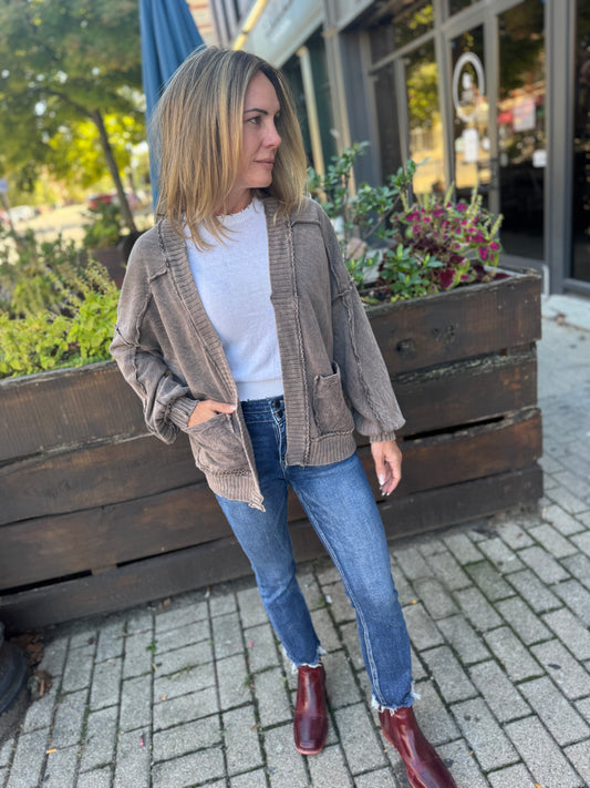 Ash Oak Cardigan