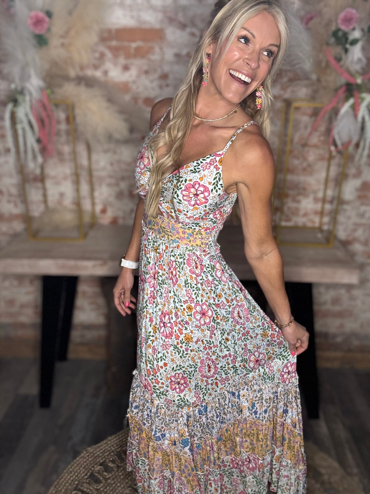 Twist Front Maxi
