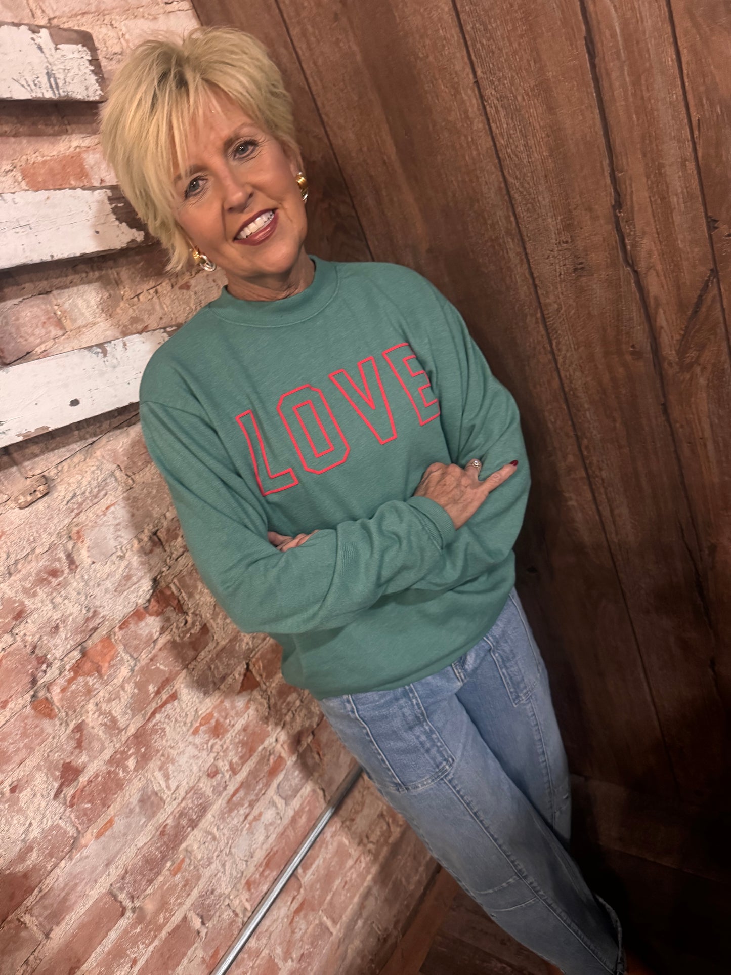 LOVE PUFF PRINT MINERAL GRAPHIC SWEATSHIRTS