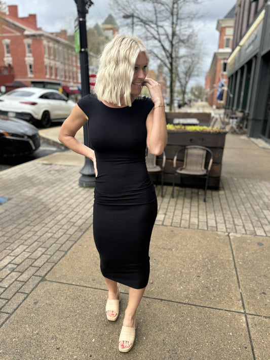 Basic B Maxi
